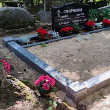 Гранитная оградa - Памятники | Надгробные плитки