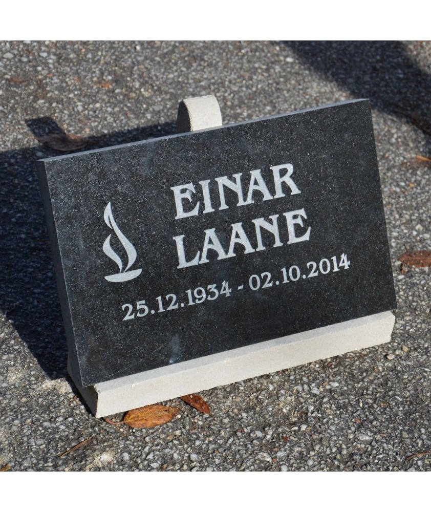 Надгробные плитки в Таллинне и по всей Эстонии