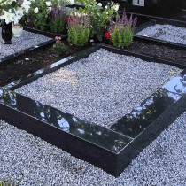 Graniidist hauapiire - Hauapiirded | Hauakivid | Hauaplaadid - Hauakivi Salong OÜ