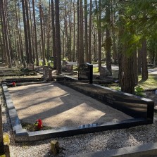 Гранитная оградa - Ограды для могил | Памятники | плитки