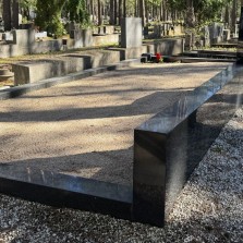 Гранитная оградa - Ограды для могил | Памятники | плитки