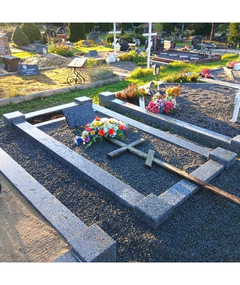 Гранитная ограда - Ограды для могил | Памятники | Надгробные плитки - Hauakivi Salong OÜ