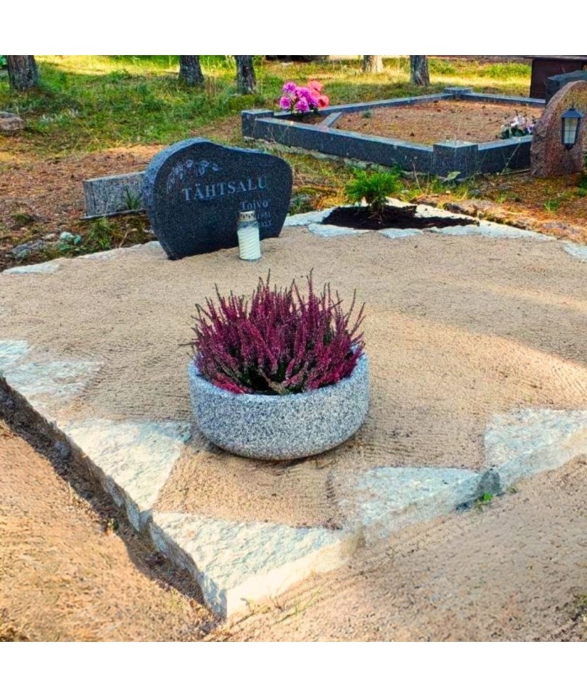 Paekivist hauapiirded - Hauapiirded | Hauakivid | Hauaplaadid - Hauakivi Salong OÜ